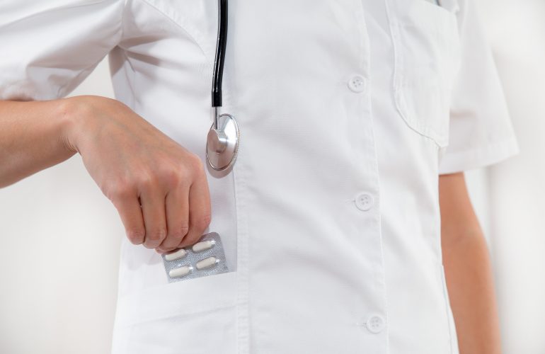 Diversion and Substance Abuse: Risk Factors and Symptoms